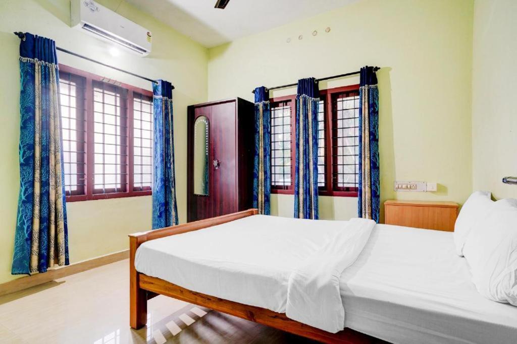 Shalom Palace Kochi Exterior foto