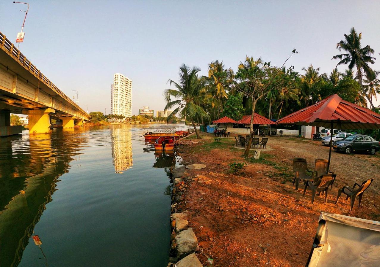 Shalom Palace Kochi Exterior foto